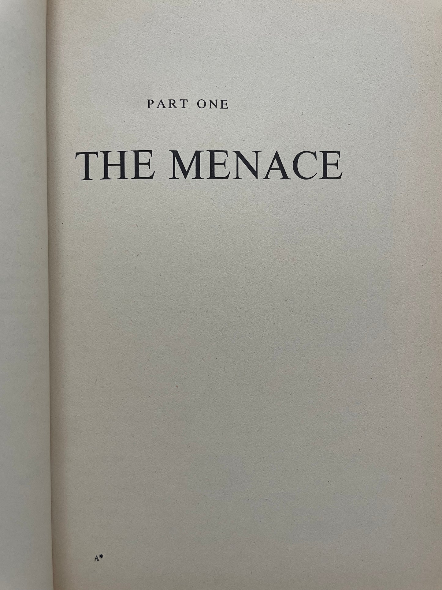 IS PARIS BURNING by LARRY COLLINS & DOMINIQUE LAPIERRE